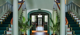 The Vanderbilt, Auberge Collection