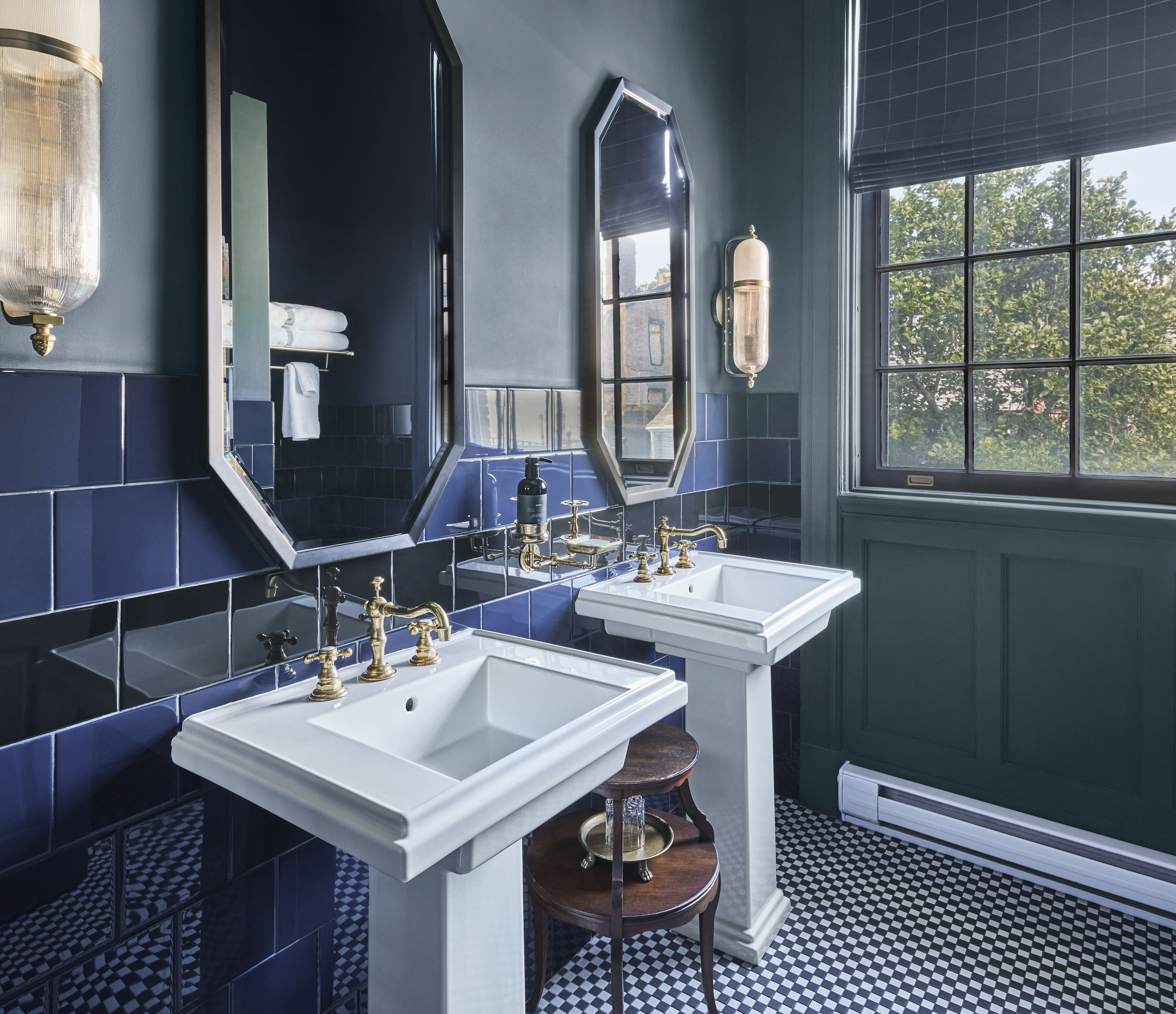 suite (alfred) | bathroom | designer toiletries, hair dryer, bathrobes, slippers