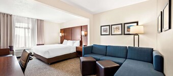 Comfort Inn & Suites Decatur - Forsyth