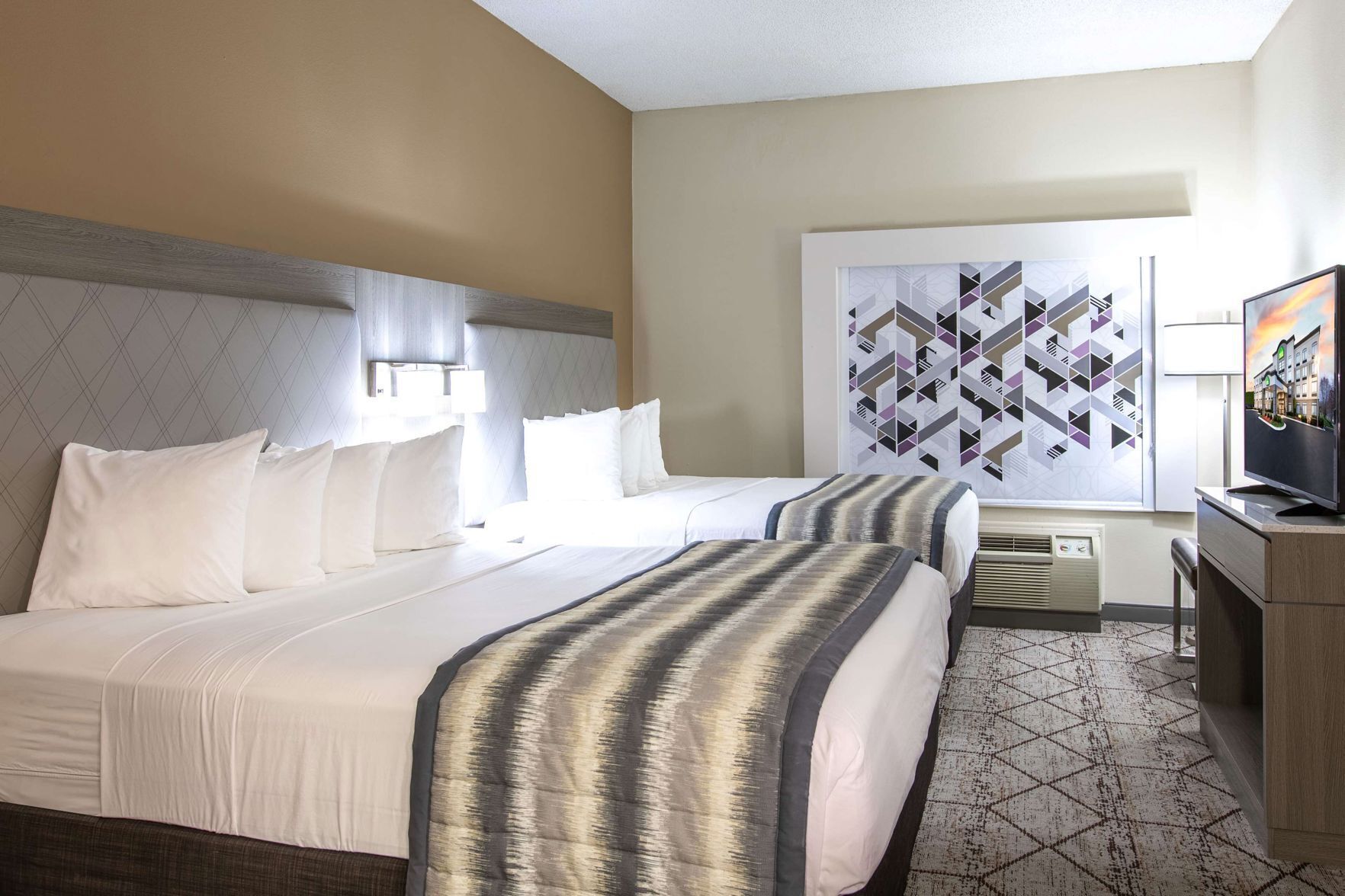 In-room safe, desk, blackout drapes, iron/ironing board