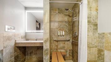 Kamar mandi difabel