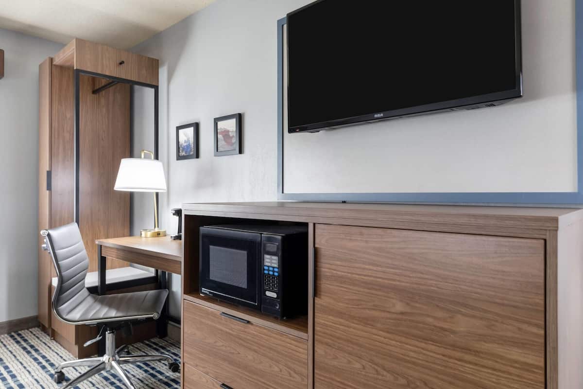 Desk, iron/ironing board, travel crib, free WiFi