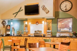 Petit déjeuner buffet compris tous les jours