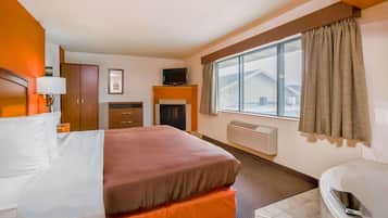 套房, 1 張特大雙人床, 非吸煙房 (One-Bedroom Not Pet Friendly) | 書桌、熨斗/熨衣板、隨行嬰兒床、免費無線上網