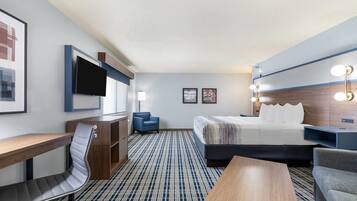 Honeymoon Suite, 1 King Bed, Non Smoking (Not pet friendly) | Desk, iron/ironing board, travel crib, free WiFi