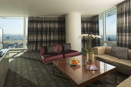 Loews Hollywood Hotel - view 2