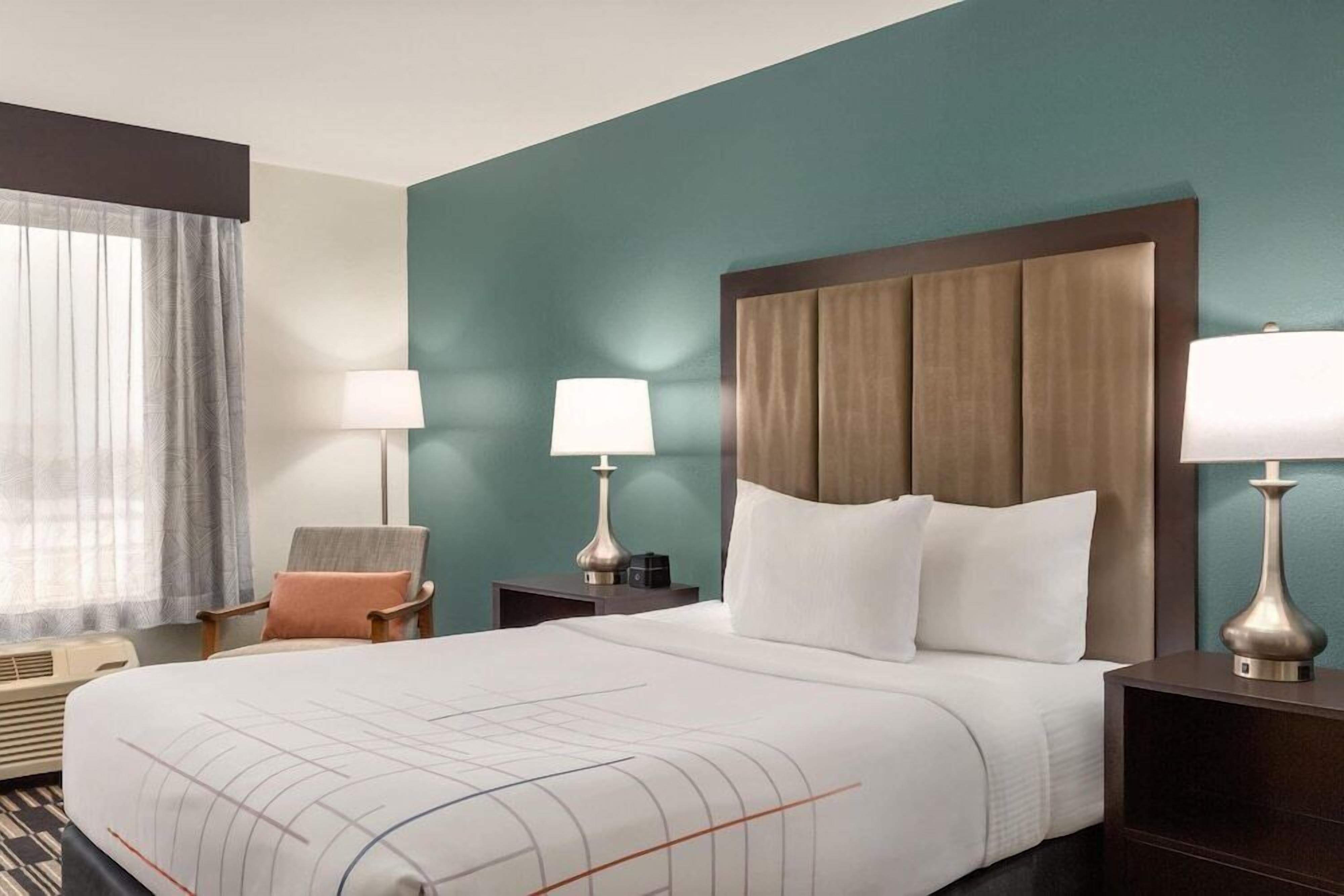 Ropa de cama de alta calidad, escritorio, tabla de planchar con plancha