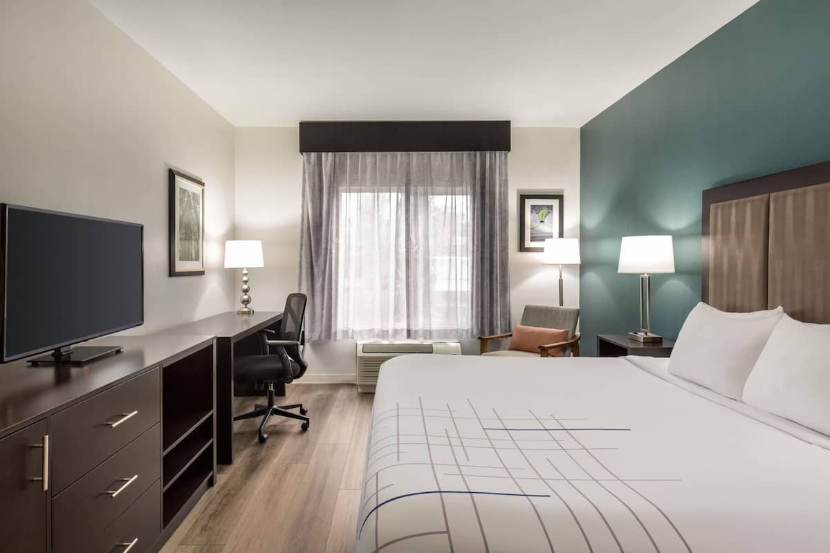 Room, 2 Queen Beds, Accessible, Bathtub (Mobility/Hearing, Grab bars) | Premium bedding, desk, iron/ironing board, free WiFi