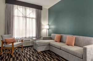 Ropa de cama de alta calidad y escritorio