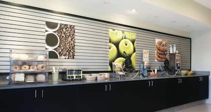 La Quinta Inn & Suites by Wyndham Fairfield - Napa Valley