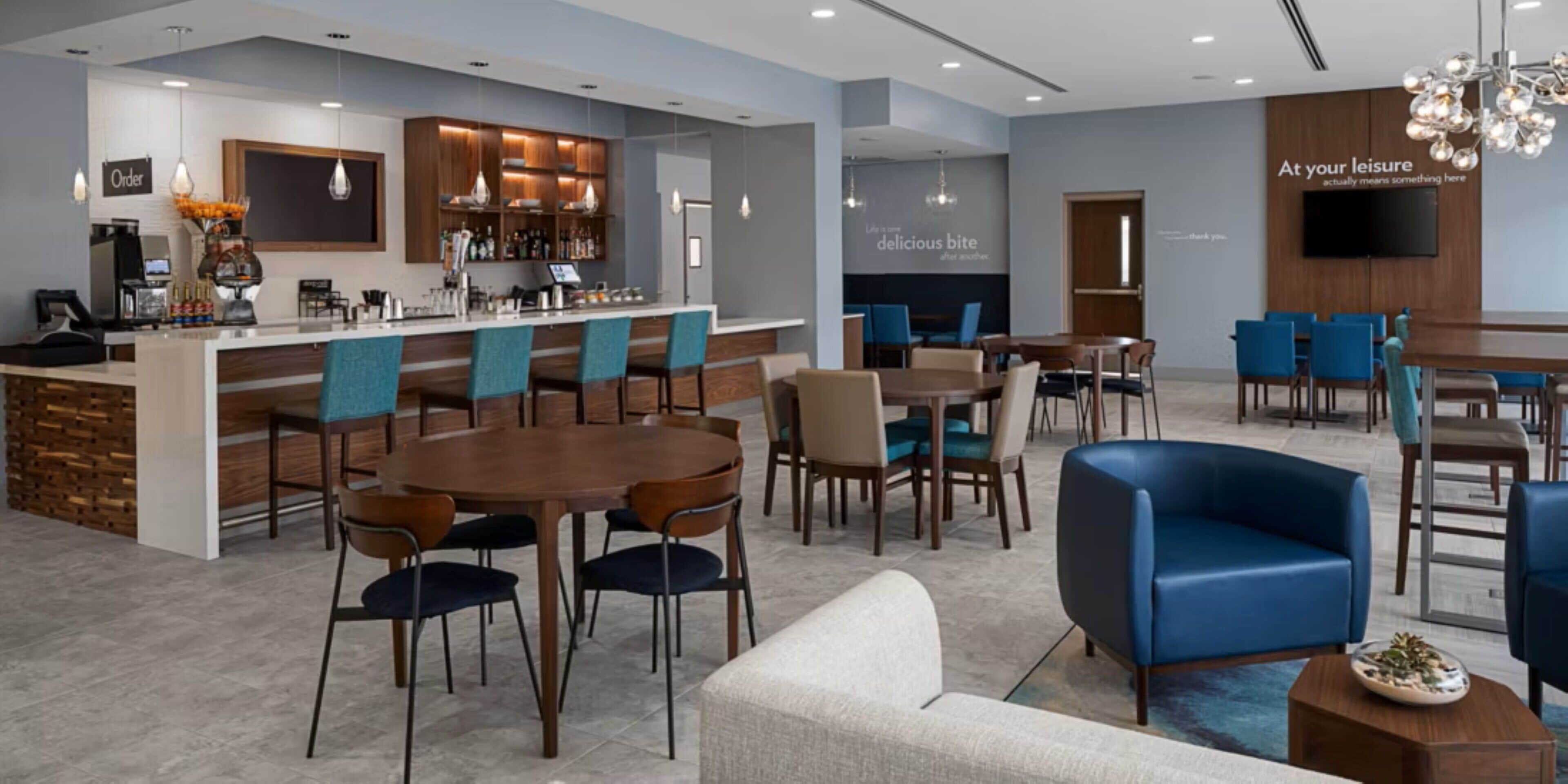 breakfast, lunch, dinner served; american cuisine