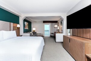 Premium Room, 1 King Bed, Balcony, Oceanfront | In-room safe, laptop workspace, blackout drapes, iron/ironing board