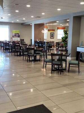 Daily cooked-to-order breakfast for a fee