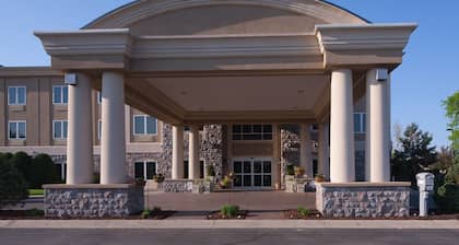 Holiday Inn Express Hotel & Suites Saginaw by IHG
