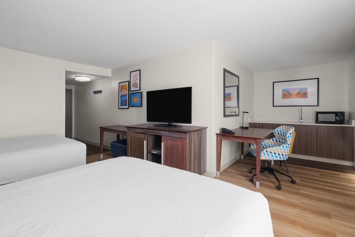 Suite, no fumadores | Caja fuerte, wifi gratis, ropa de cama