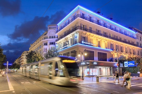 Exterior. Best Western Lakmi Nice