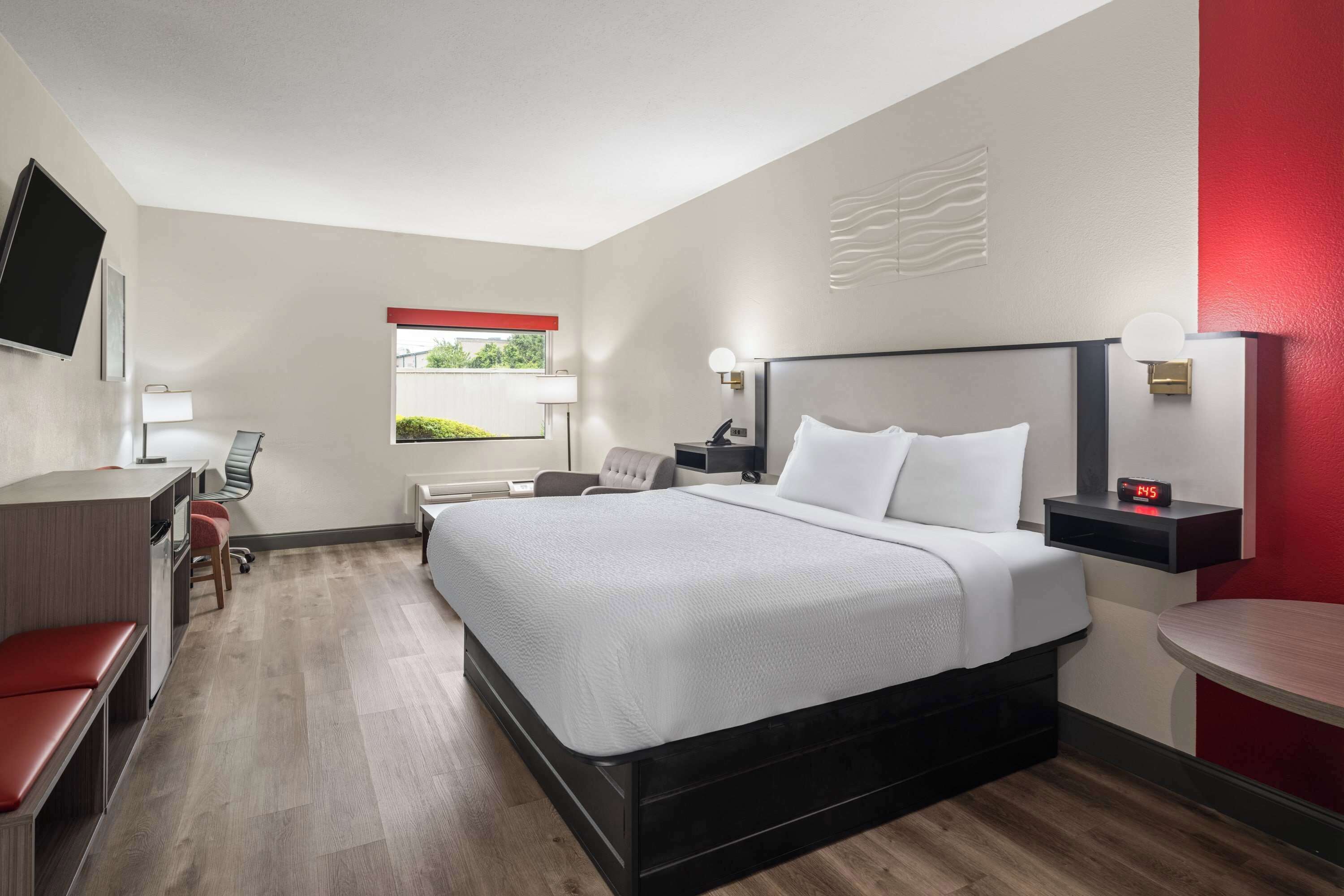 in-room safe, desk, iron/ironing board, free cots/infant beds