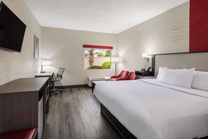 Værelse - 1 kingsize-seng - ikke-ryger | Pengeskab på værelset, skrivebord, strygejern/strygebræt