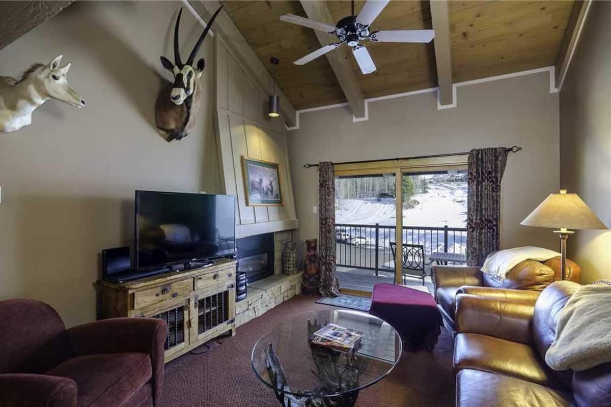Condo (Rockies Condominiums - R2303) | Living room | TV, fireplace