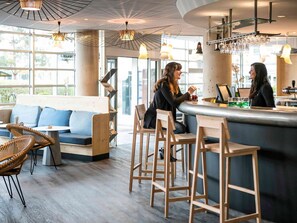 Bar (in der Unterkunft)