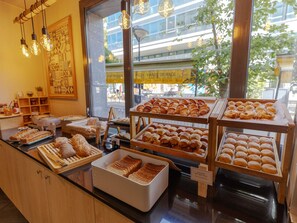 Dagelijks ontbijtbuffet (toeslag)
