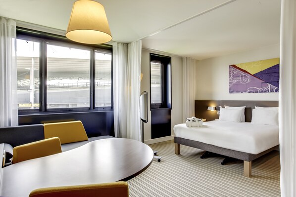 Superior Suite, 1 Double Bed with Sofa bed | Premium bedding, in-room safe, desk, blackout drapes