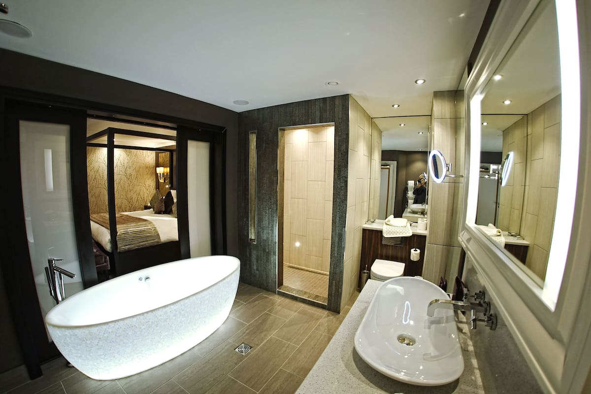 superior double room | bathroom | designer toiletries, hair dryer, slippers, towels