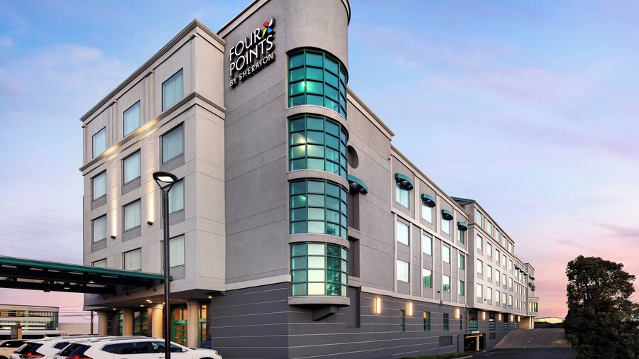 Four Points by Sheraton Hotel & Suites San Francisco Airport