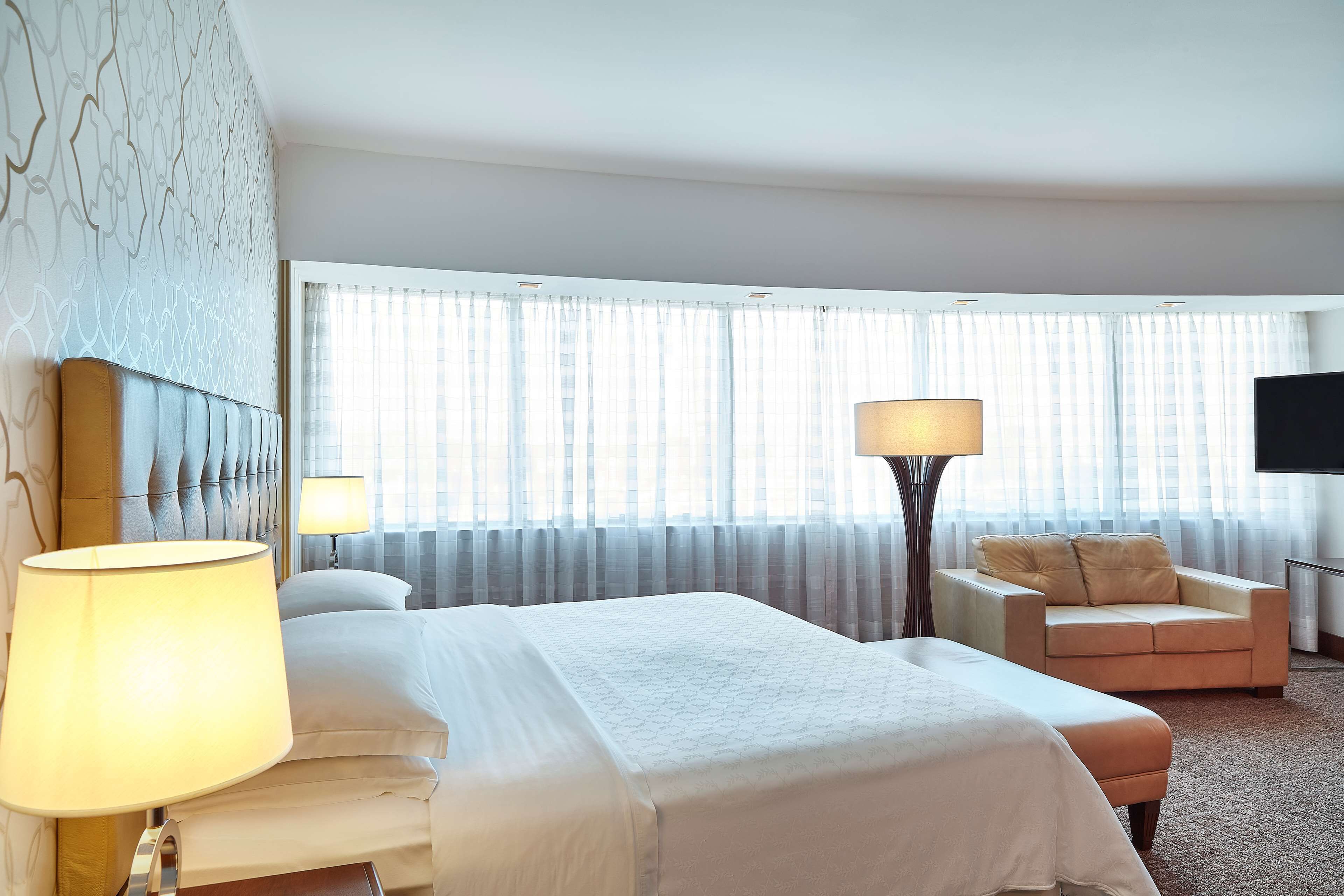 Suite - 1 soveværelse (Guaiba) | Minibar, pengeskab på værelset, skrivebord