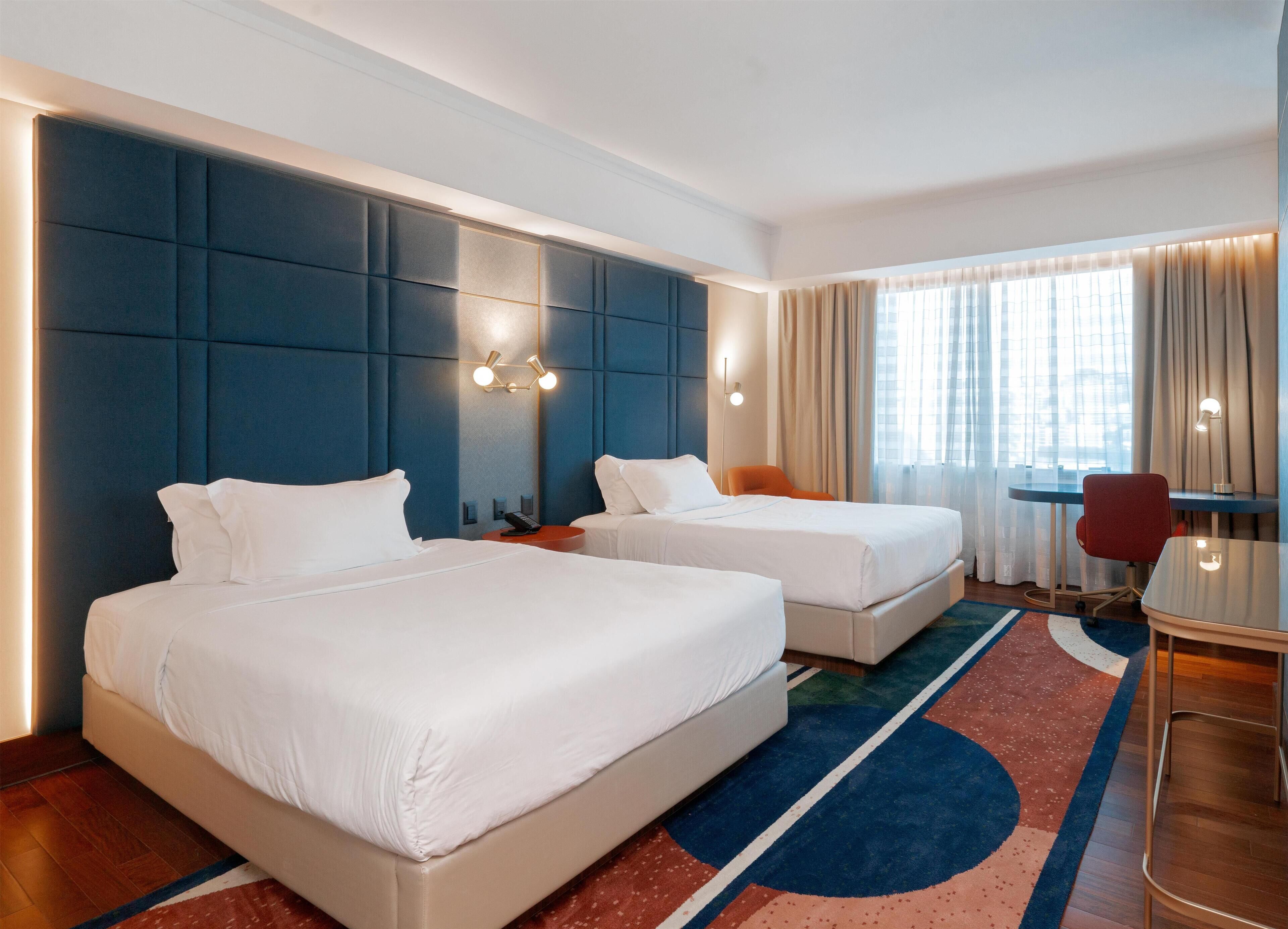 Superior-værelse - 2 dobbeltsenge | Minibar, pengeskab på værelset, skrivebord