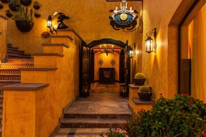 4 restaurants, breakfast served, Mediterranean cuisine