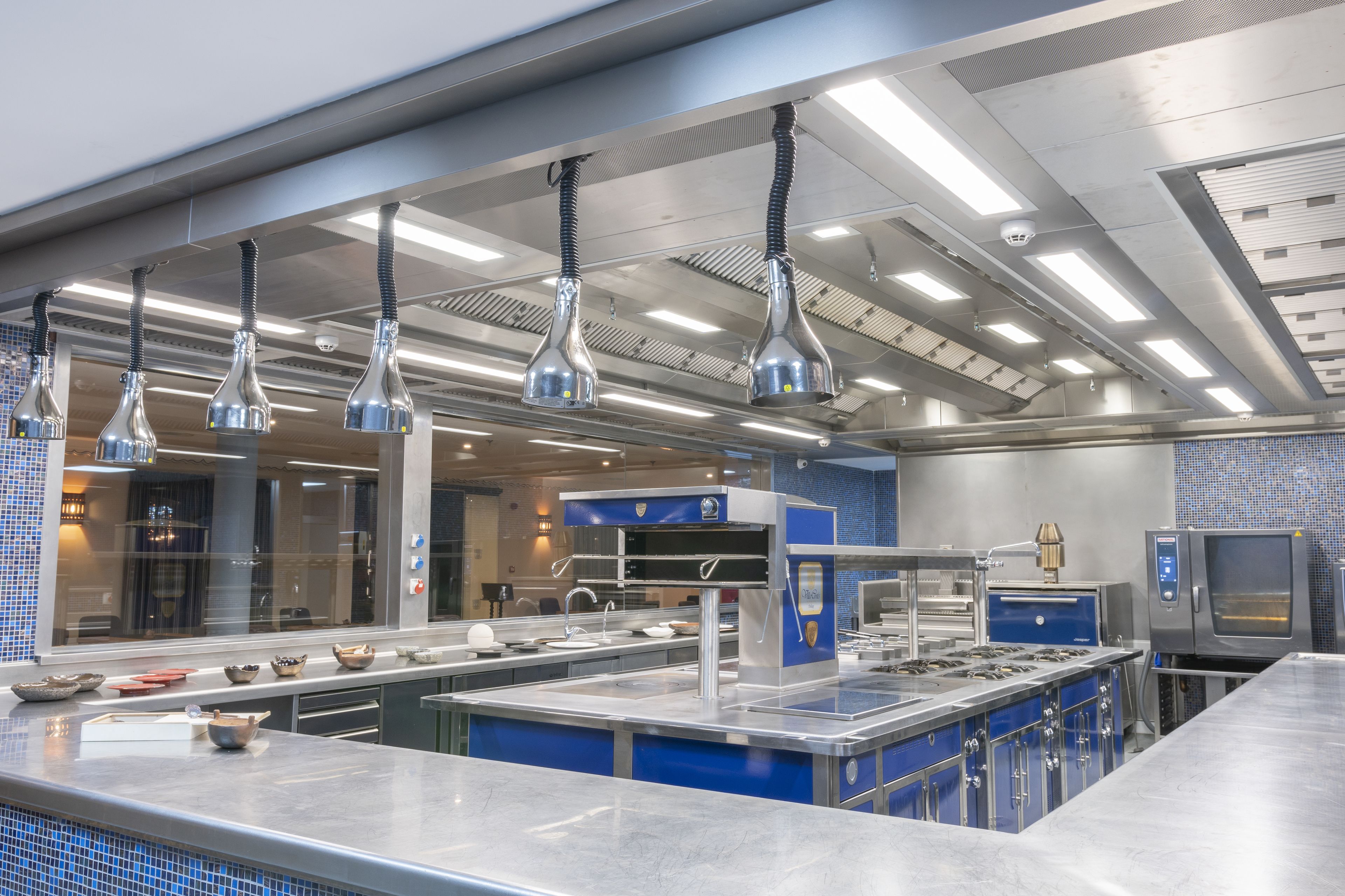 4 restaurants, breakfast served, mediterranean cuisine