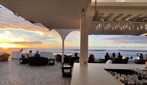 Beach bar