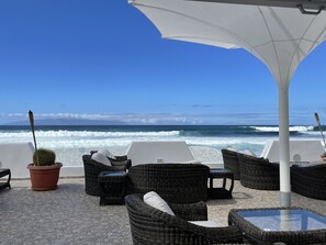 Beach bar