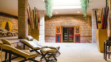 Sauna, bain à remous, hammam, soins corporels, soins d'hydrothérapie