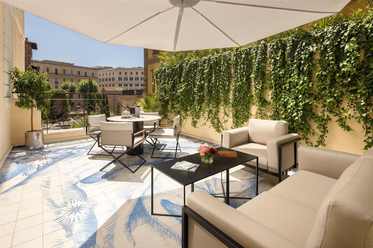 Suite, 1Â King-Bett, Balkon | Hochwertige Bettwaren, Zimmersafe, individuell dekoriert