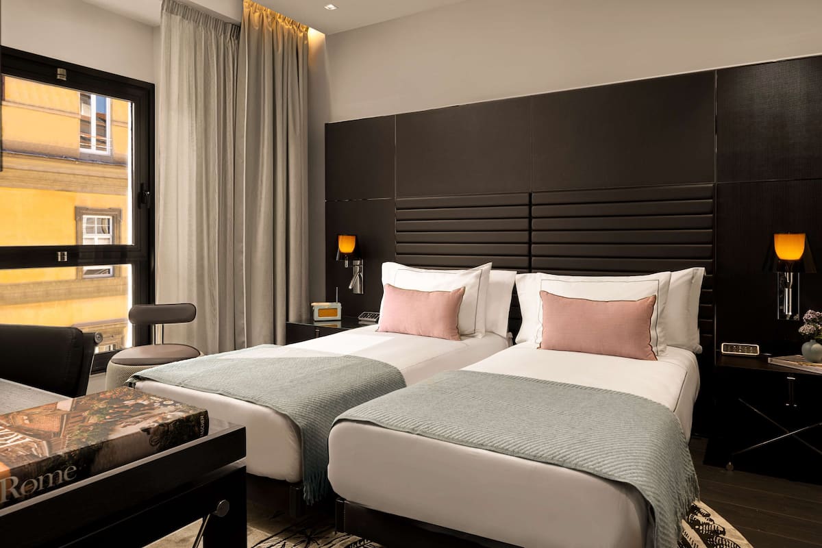 Room, 2 Twin Beds, Non Smoking (Art Room Plus) | Premium bedding, in-room safe, desk, soundproofing