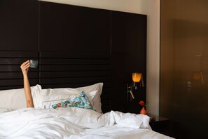 Premium bedding, in-room safe, individually decorated