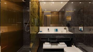 Douche de la salle de bain