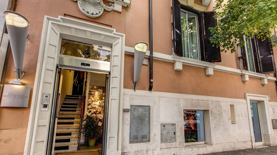 Hotel Franklin Feel The Sound