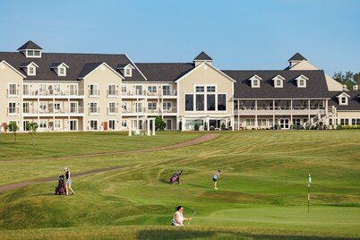 Rodd Crowbush Golf & Beach Resort