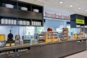 Free daily self-serve breakfast