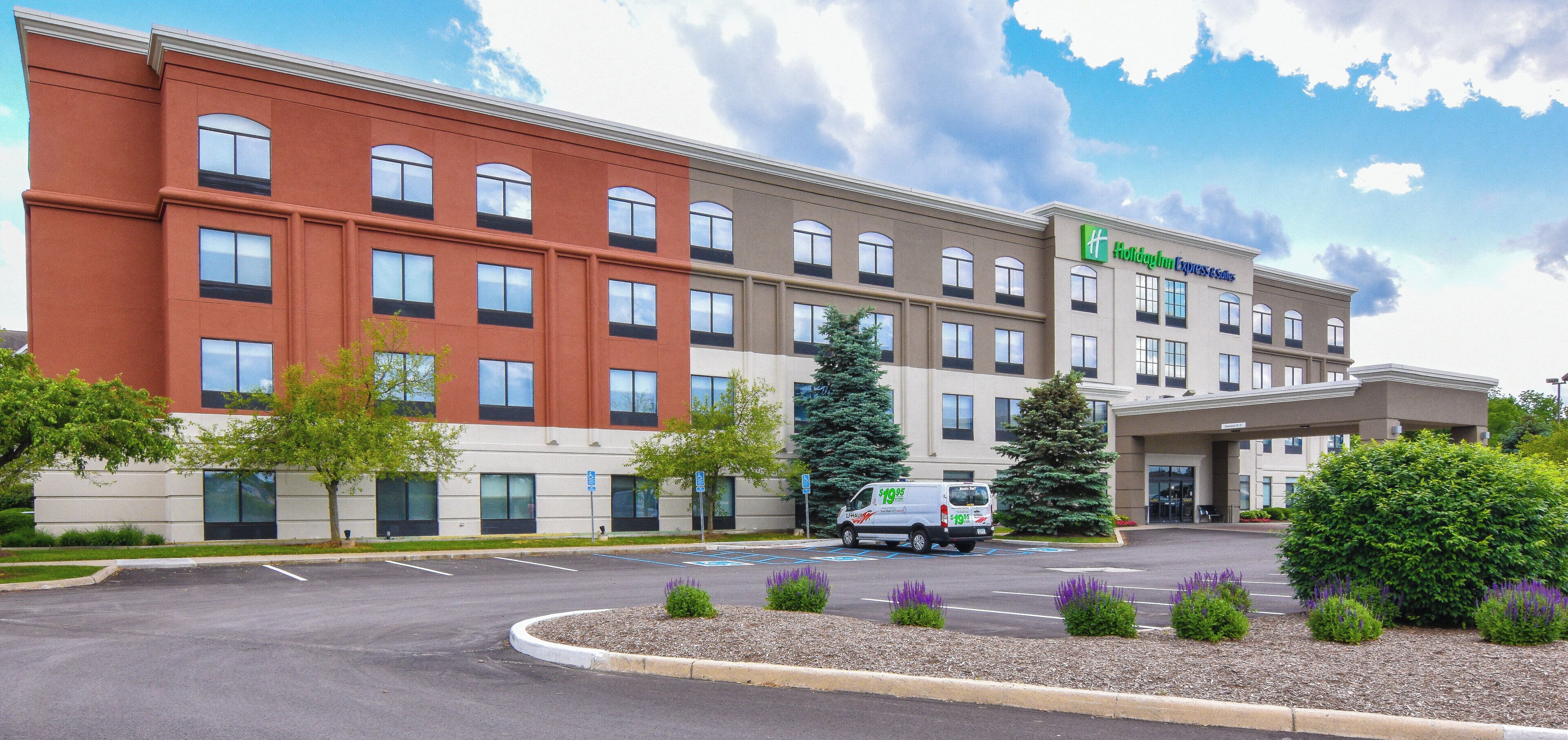 Photo - Holiday Inn Express & Suites Indianapolis Northwest by IHG