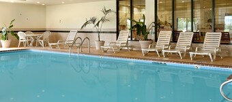 Holiday Inn Express & Suites Indianapolis Northwest by IHG