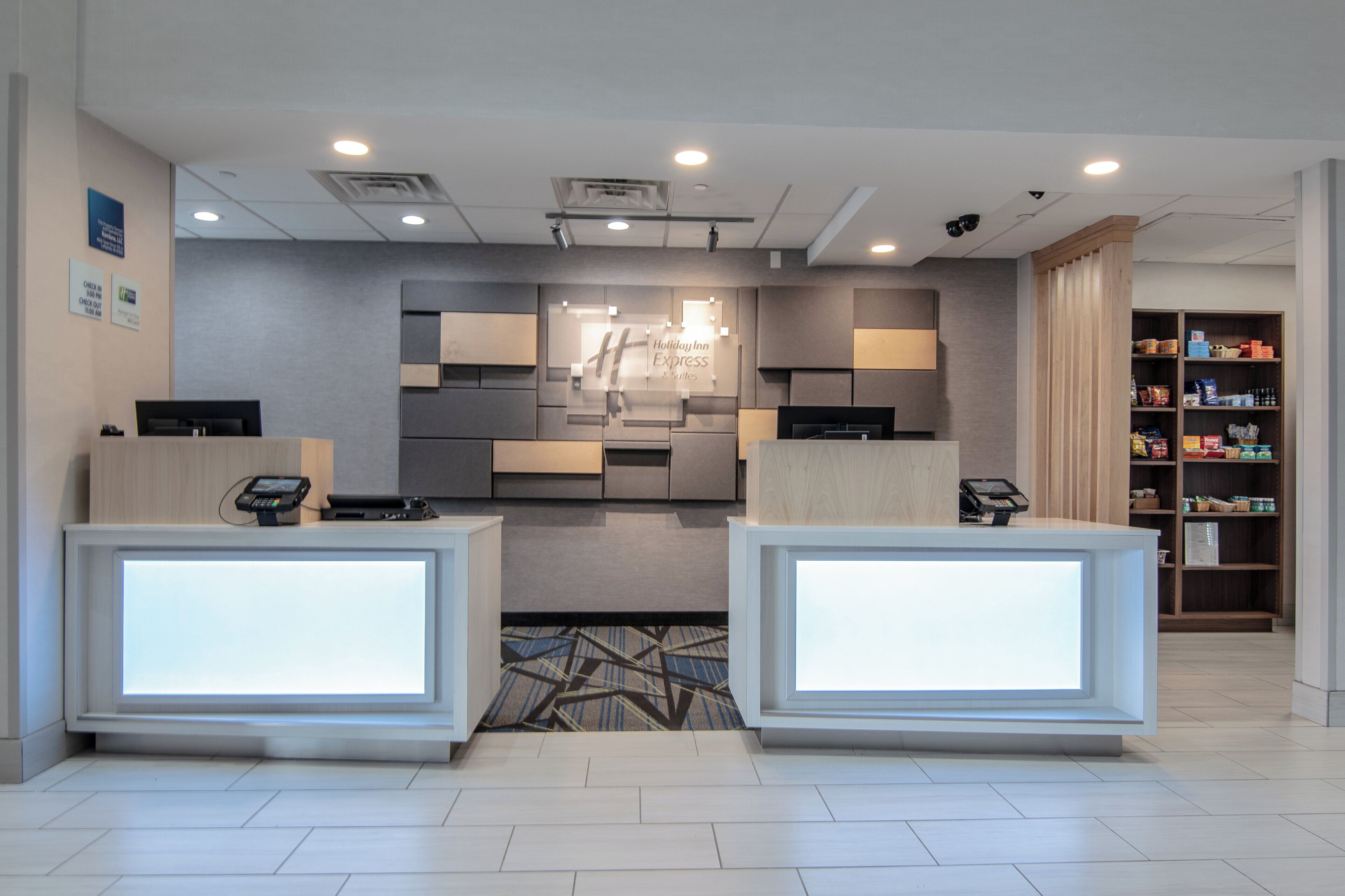 Photo - Holiday Inn Express & Suites Indianapolis Northwest by IHG