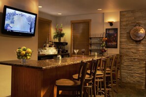 Bar (in der Unterkunft)