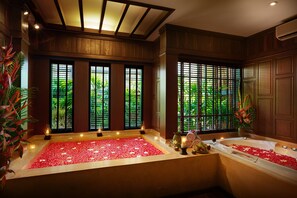 Hot tub, body treatments, mud baths, aromatherapy, body wraps