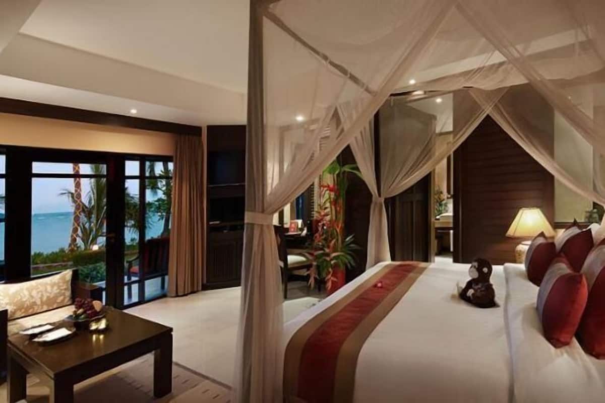 Premium bedding, Select Comfort beds, minibar, in-room safe