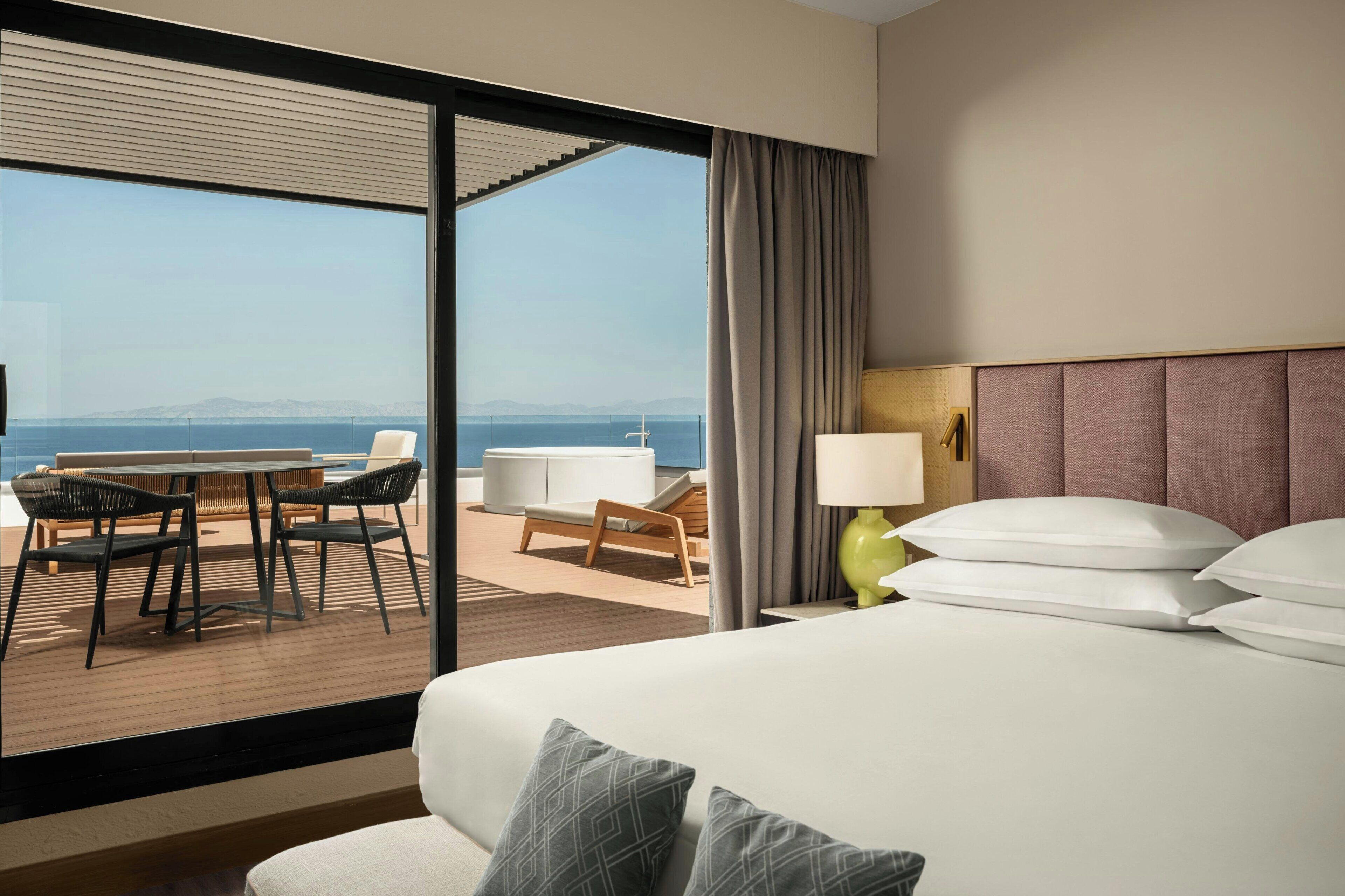 Penthouse, 1 Bedroom | Premium bedding, memory foam beds, minibar, in-room safe