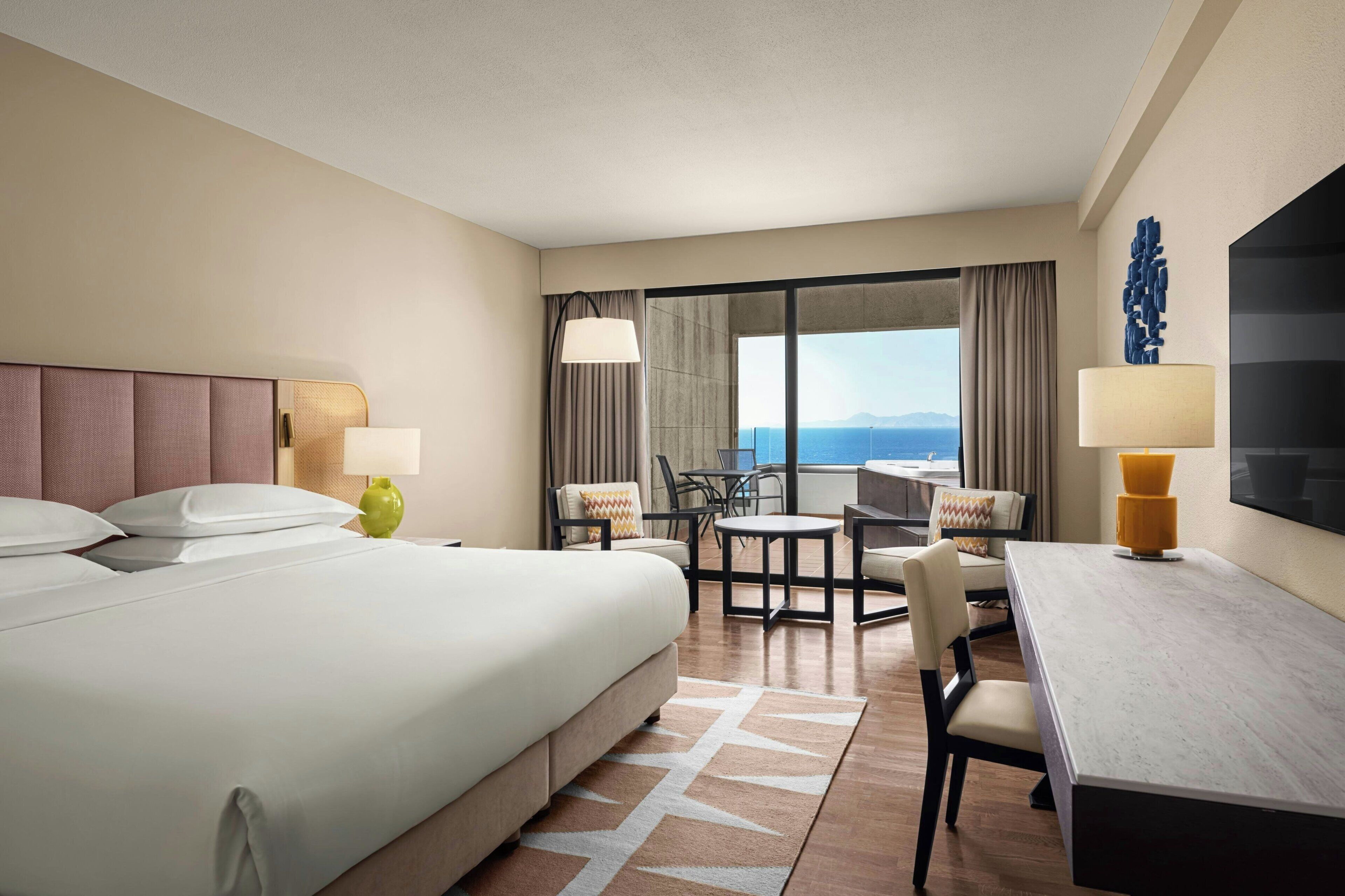 Aqua Premium Room, 1 King, Balcony, Sea View (Whirlpool) | Premium bedding, memory foam beds, minibar, in-room safe